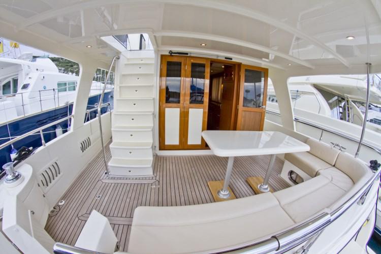 Book yachts online - motorboat - Adagio Europa 51.5 - Anna Sophie  - rent