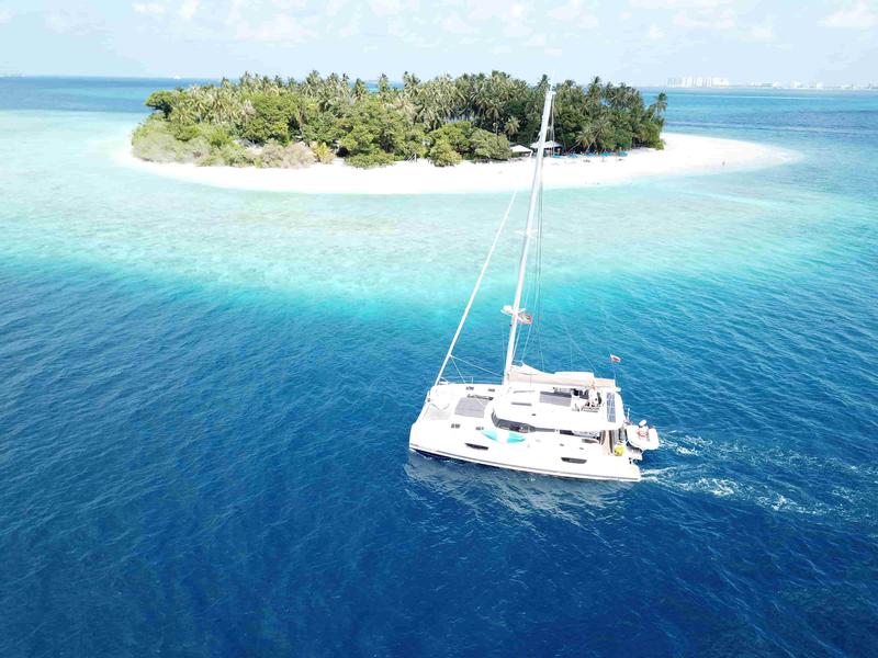 Book yachts online - catamaran - Saona 47 - Ecstasy - rent
