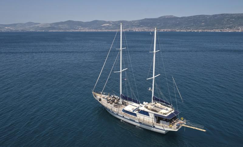 Book yachts online - other - Gulet - ALBA - rent