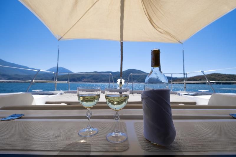Book yachts online - catamaran - Bali Maxi Lounge 4.1 - My Dreams - rent