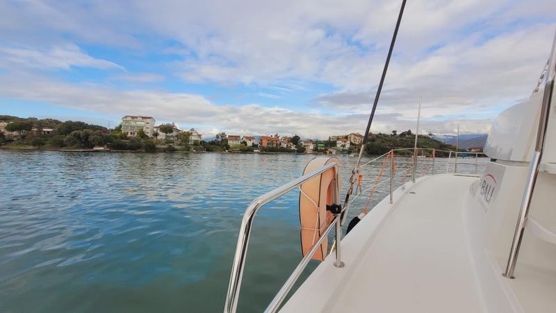 Book yachts online - catamaran - Bali Maxi Lounge 4.1 - My Dreams - rent