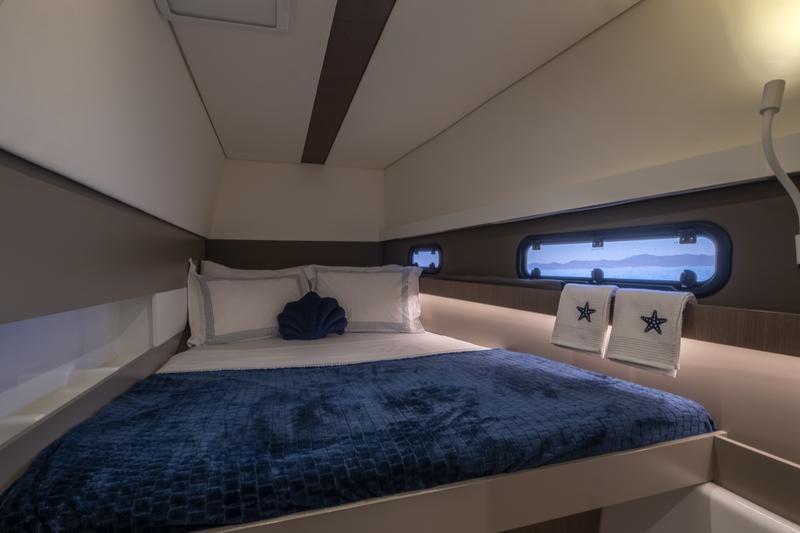 Book yachts online - catamaran - Bali Maxi Lounge 4.1 - My Dreams - rent