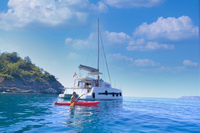 Book yachts online - catamaran - Bali Maxi Lounge 4.1 - My Dreams - rent