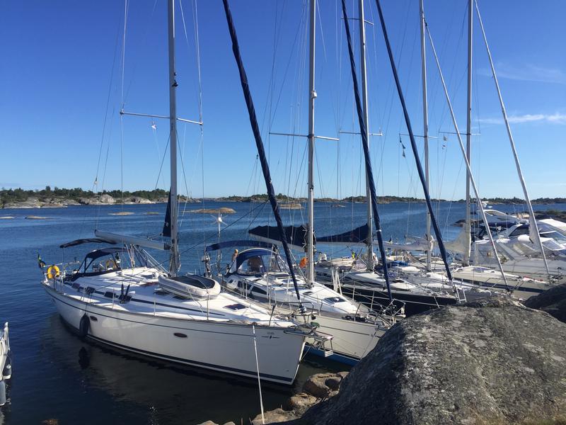Book yachts online - sailboat - Bavaria 46 - Evita - rent
