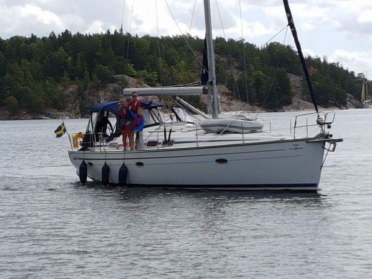 Book yachts online - sailboat - Bavaria 46 - Evita - rent