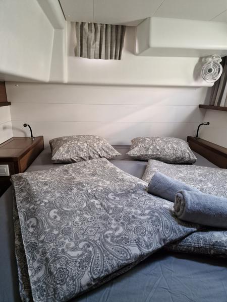 Book yachts online - catamaran - Lagoon 450 Sport - Gecko - rent
