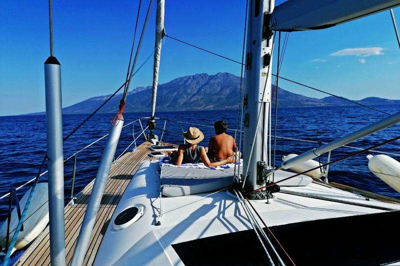 Book yachts online - sailboat - Elan 514 Impression - MGV Treaton - rent