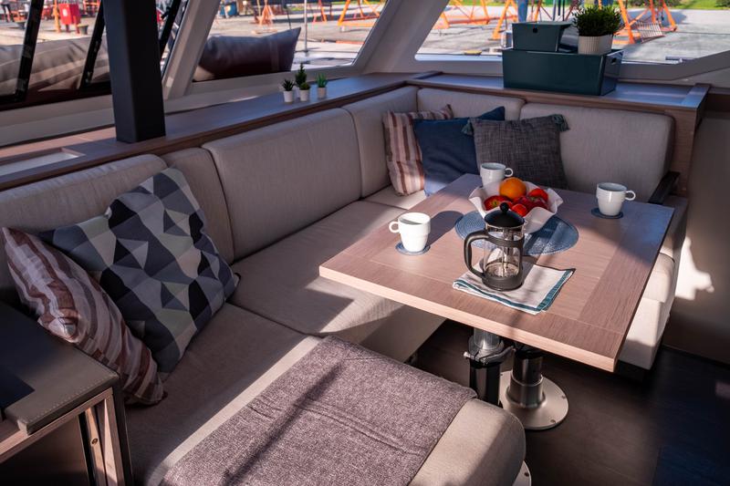 Book yachts online - catamaran - Fountaine Pajot Isla 40 - Artemis  - rent