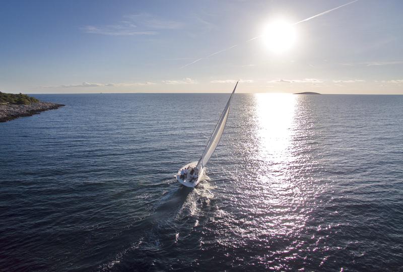 Book yachts online - sailboat - More 40 - Larthia - rent