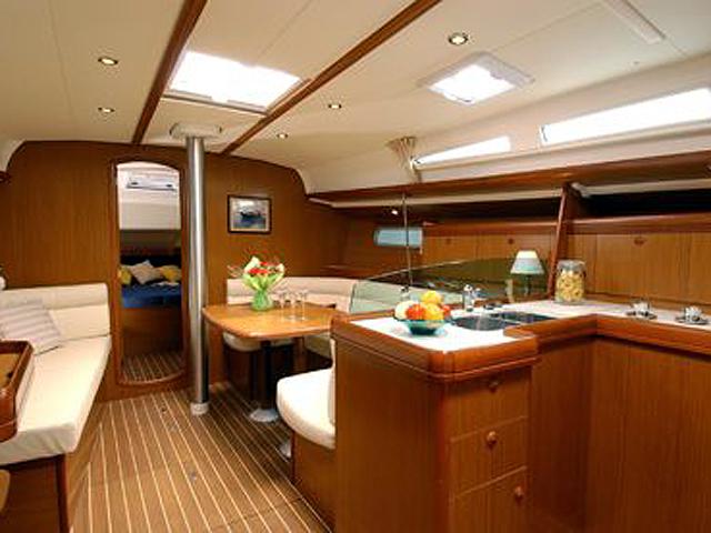 Book yachts online - sailboat - Sun Odyssey 42 i - TEMPO - rent