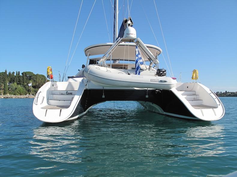 Book yachts online - catamaran - Privilege 495 - True Love - rent