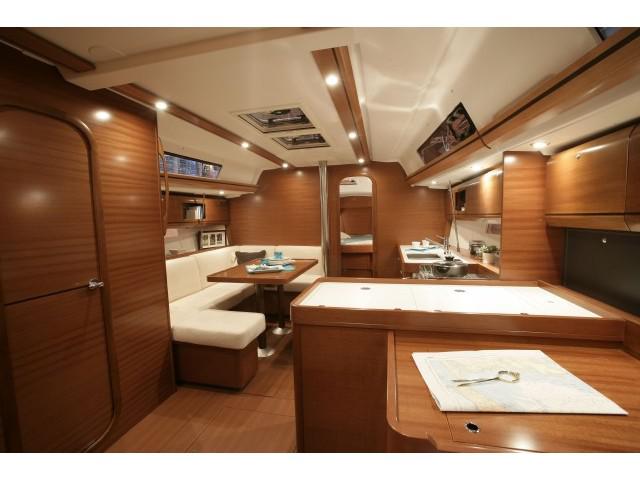 Book yachts online - sailboat - Dufour 405 - Smile - rent