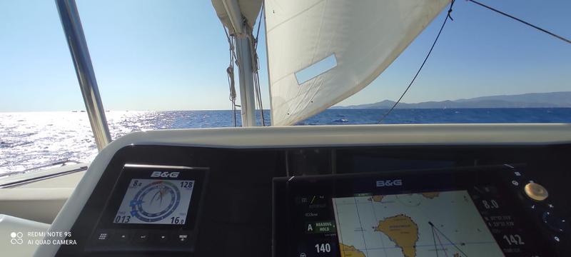 Book yachts online - catamaran - Lagoon 450 - Aris - rent