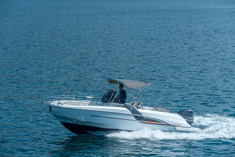 Book yachts online - motorboat - Beneteau Flyer 7.7 Spacedeck - no name - rent