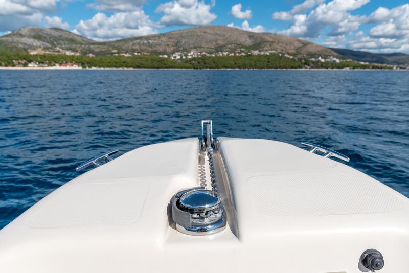 Book yachts online - motorboat - BSC 85 - no name - rent