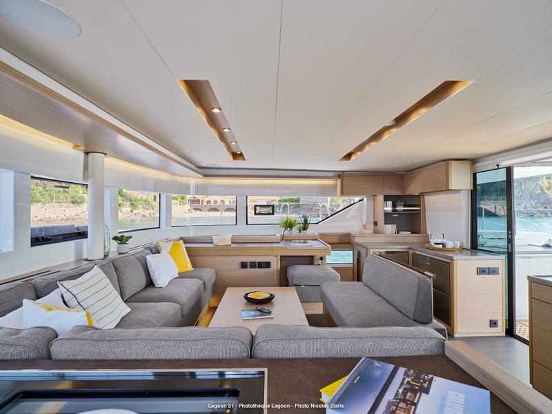Book yachts online - catamaran - Lagoon 51 - Nordvær - rent