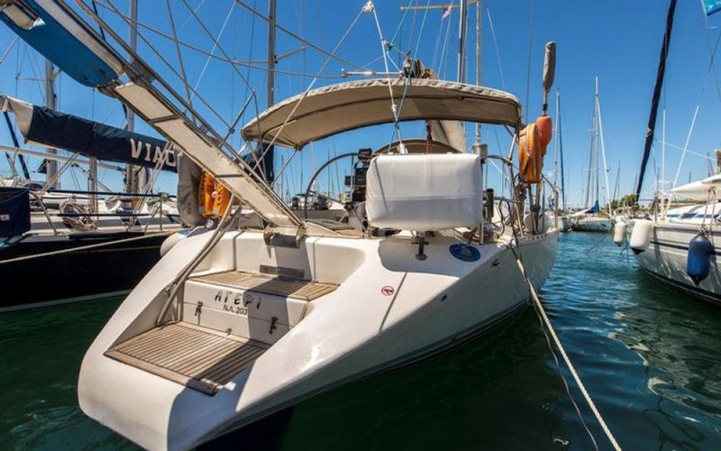 Book yachts online - sailboat - Dromor Triton 48 - Ageri - rent