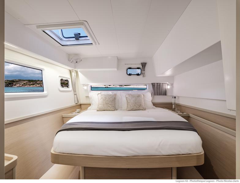 Book yachts online - catamaran - Lagoon 42 - BYC SALVADOR - rent