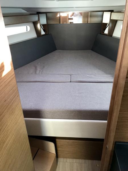 Book yachts online - motorboat - Bavaria S36 Open - Marsil - rent