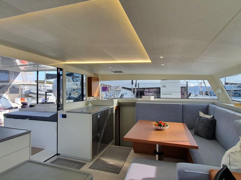 Book yachts online - catamaran - Itacatamaran 14.99D - Edenj - rent