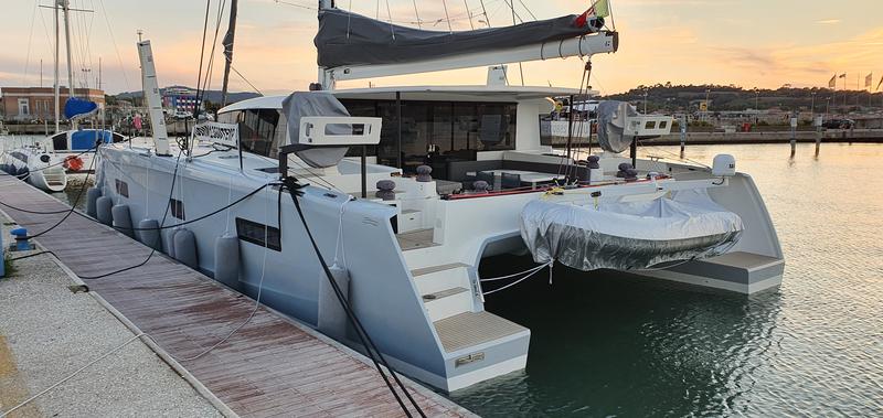 Book yachts online - catamaran - Itacatamaran 14.99D - Edenj - rent