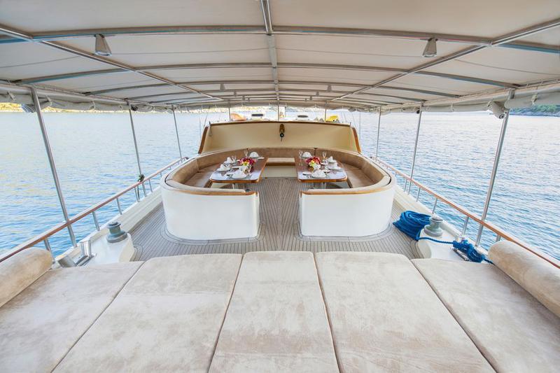 Book yachts online - other - Gulet - Almira - rent