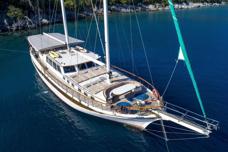 Book yachts online - other - Gulet - Almira - rent
