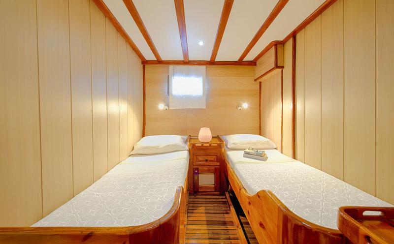 Book yachts online - other - Gulet - Almira - rent