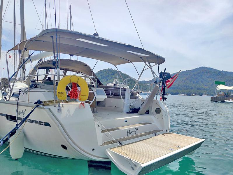 Book yachts online - sailboat - Bavaria Cruiser 51 - Mango - rent