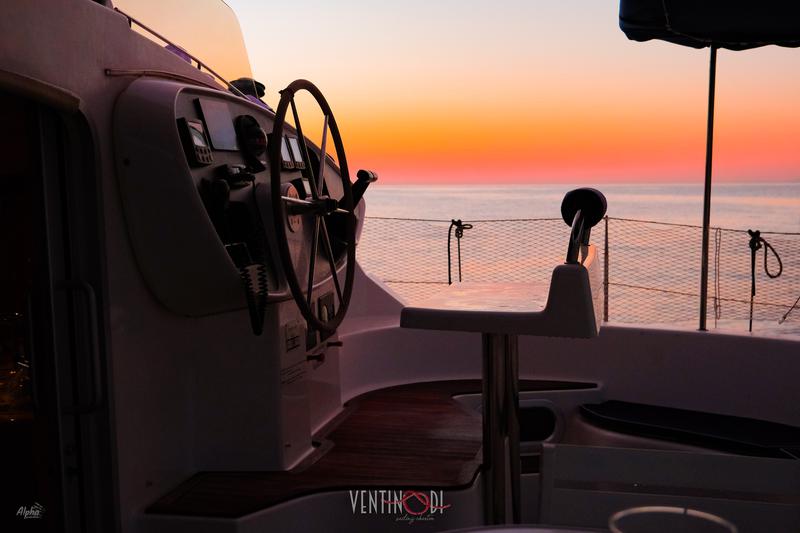 Book yachts online - catamaran - Belize 43 - Marina Piccola - rent