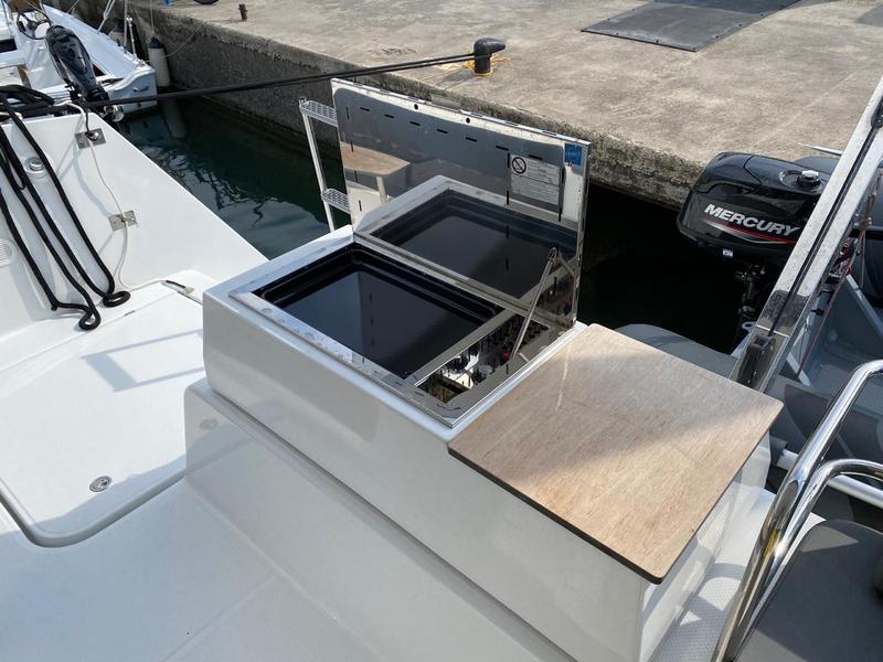 Book yachts online - catamaran - Astréa 42 - Ooga Chaka - rent