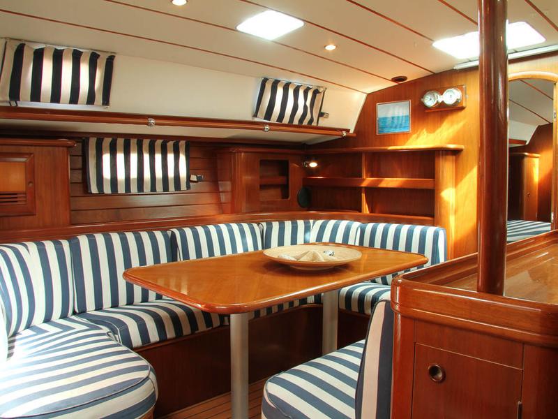 Book yachts online - sailboat - Beneteau 50 - Belagus - rent