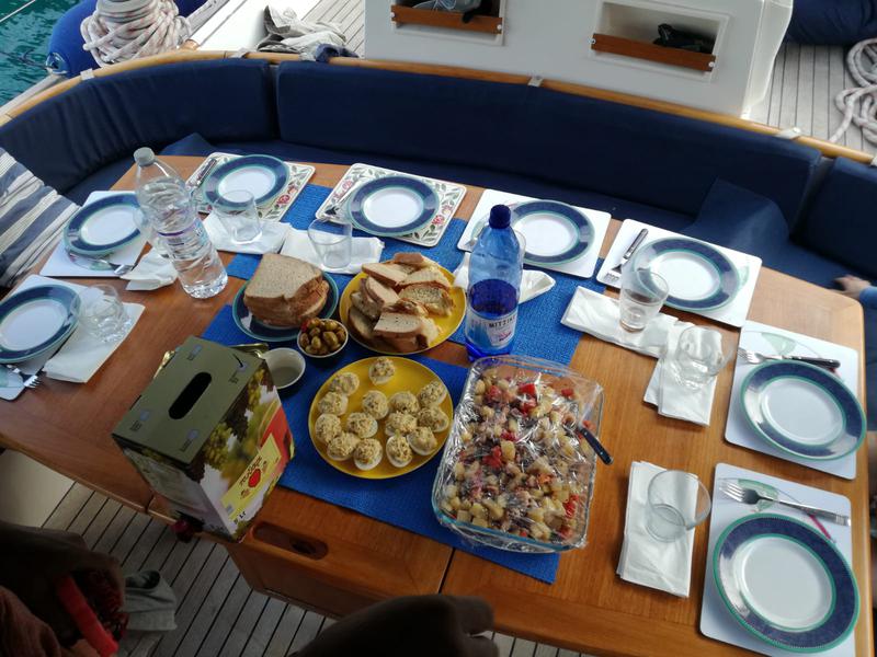 Book yachts online - sailboat - North Wind 62 - Ithaki - rent