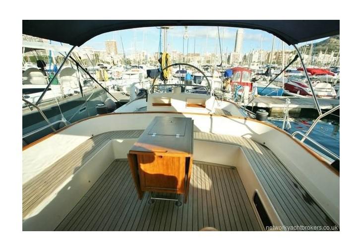 Book yachts online - sailboat - North Wind 62 - Ithaki - rent