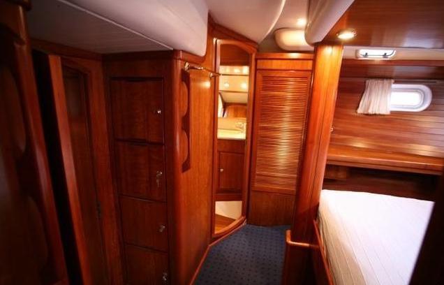 Book yachts online - sailboat - North Wind 62 - Ithaki - rent