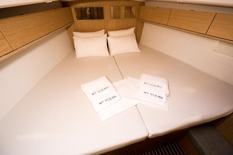 Book yachts online - sailboat - Bavaria Cruiser 46 - Beluga 1 - rent