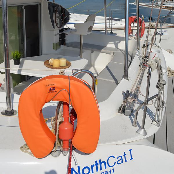 Book yachts online - catamaran - Athena 38 - North Cat 1 - rent