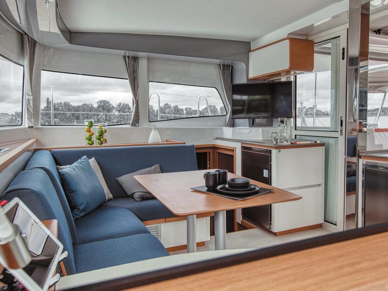 Book yachts online - catamaran - Excess 11 - Penelope - rent