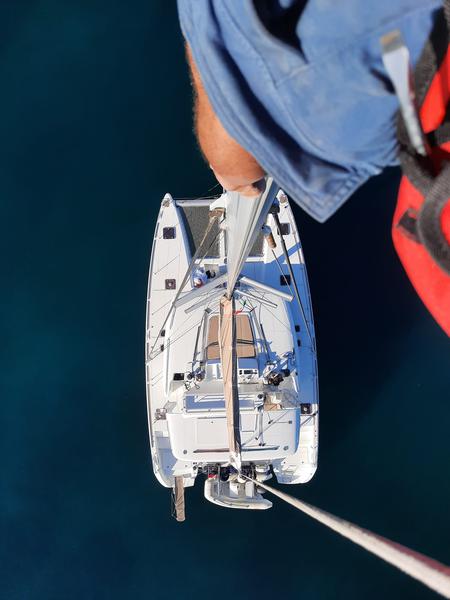 Book yachts online - catamaran - Lagoon 450 Fly - Pasha - rent