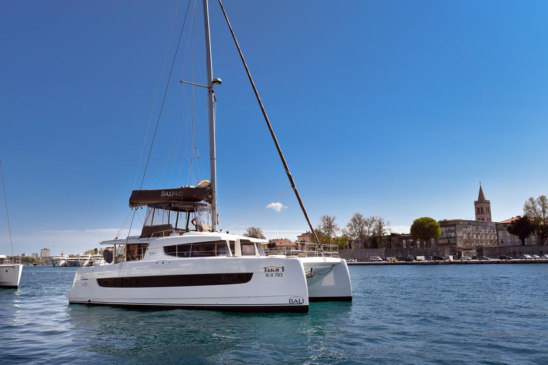 Book yachts online - catamaran - Bali 4.6 - Jako 1 - rent