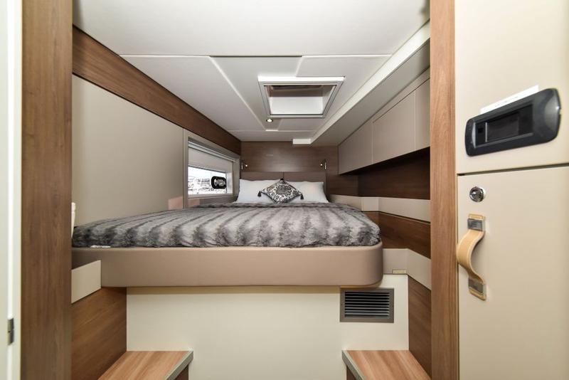 Book yachts online - catamaran - Bali 4.6 - Jako 1 - rent