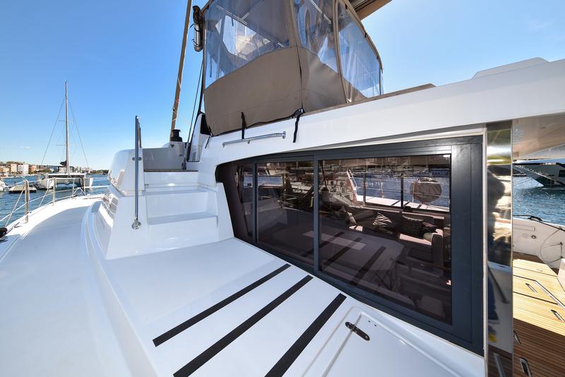 Book yachts online - catamaran - Bali 4.6 - Jako 2 - rent