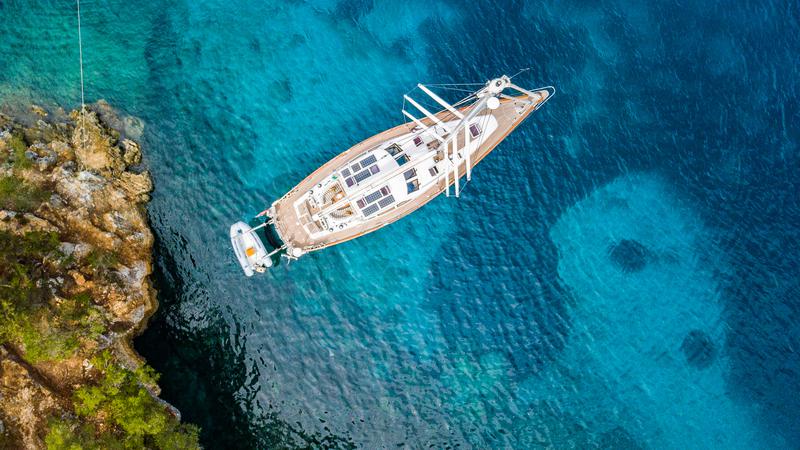 Book yachts online - sailboat - Trintella 65 Classic - MORNING CALM - rent