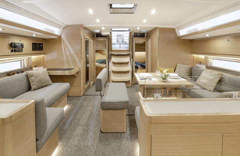 Book yachts online - sailboat - Dufour 530 - Refos - rent