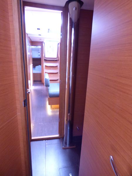 Book yachts online - sailboat - Dufour 470 - BALU - rent