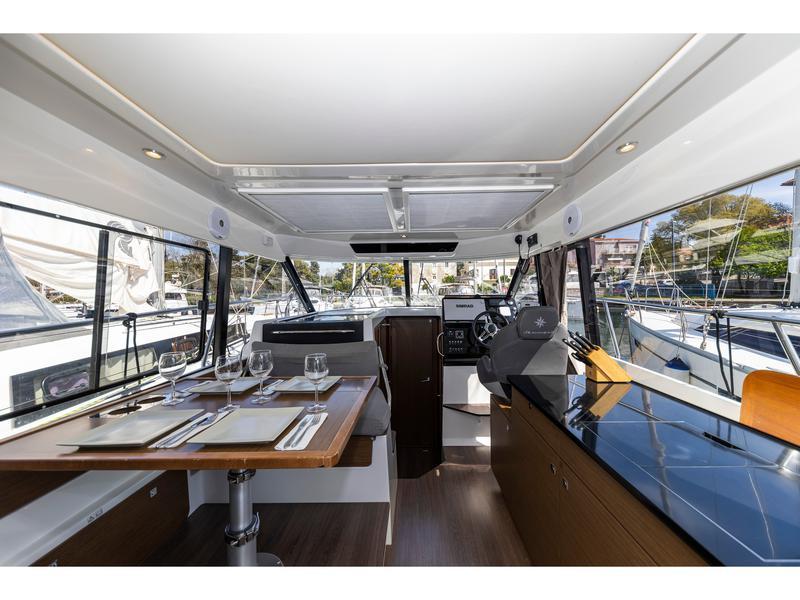 Book yachts online - motorboat - Merry Fisher 1095 - FUX 4FUN - rent