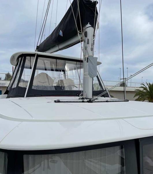 Book yachts online - catamaran - Lagoon 46 owner version - GOOD MOOD - rent