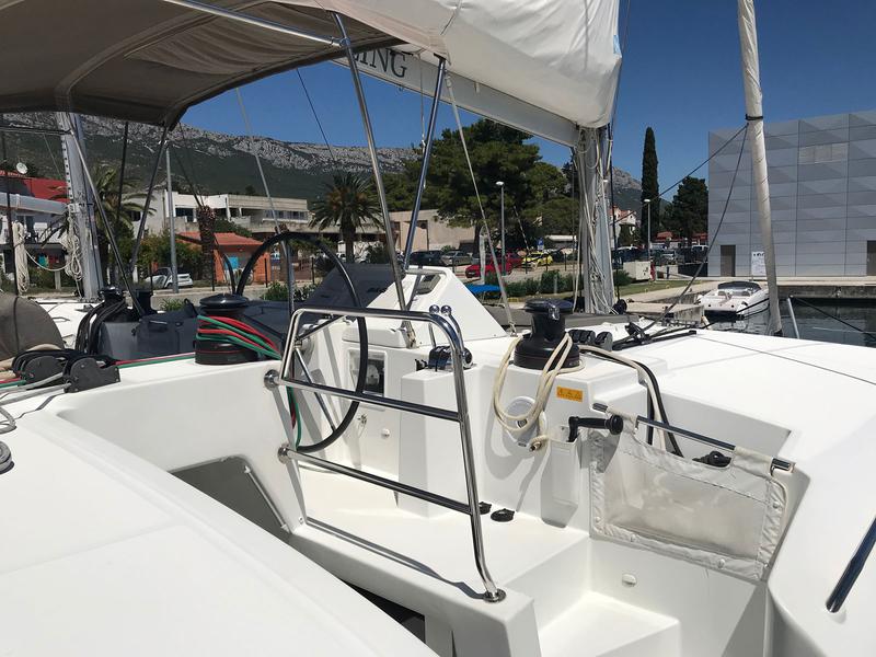 Book yachts online - catamaran - Lagoon 450  F - KAT EL MAR - rent