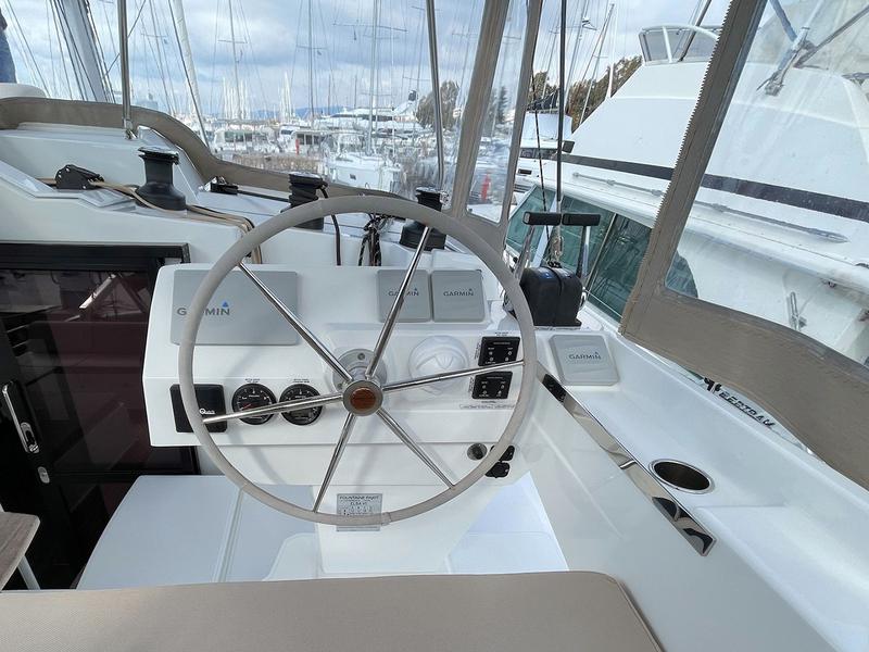 Book yachts online - catamaran - Fountaine Pajot Elba 45 - MALI HAVANA - rent