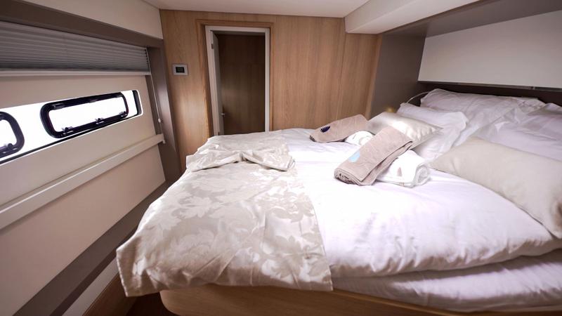 Book yachts online - catamaran - Bali 5.4. - NAMASTE OF BALI - rent